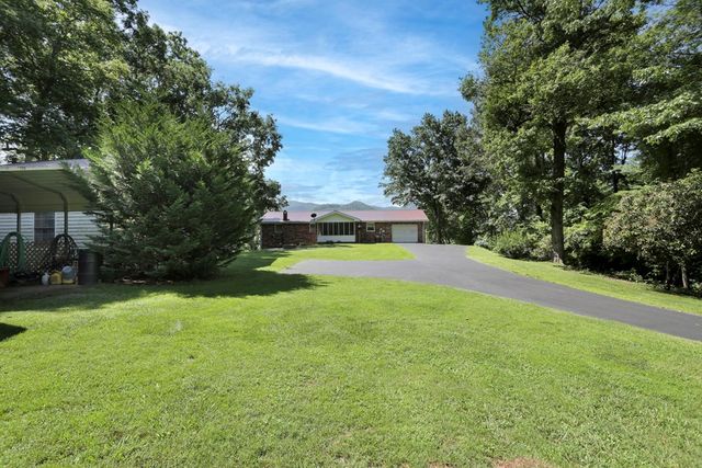16 Lois Lane, Hayesville, NC 28904