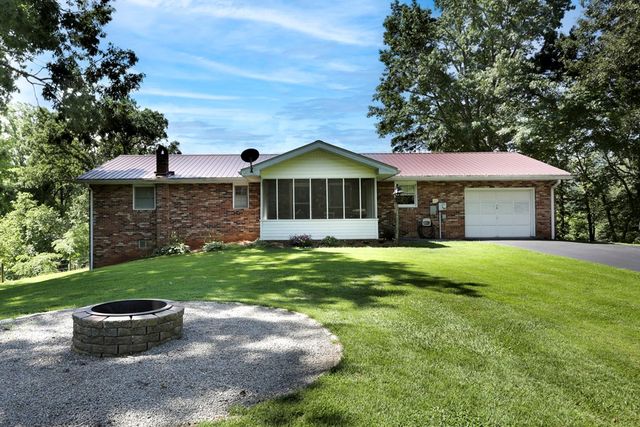 16 Lois Lane, Hayesville, NC 28904
