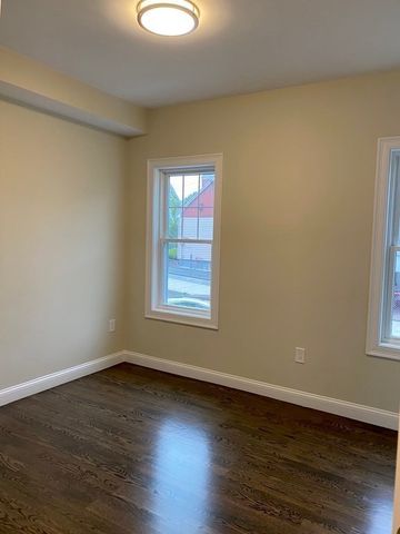 4 Staffiery Road 1, Chelsea, MA 02150