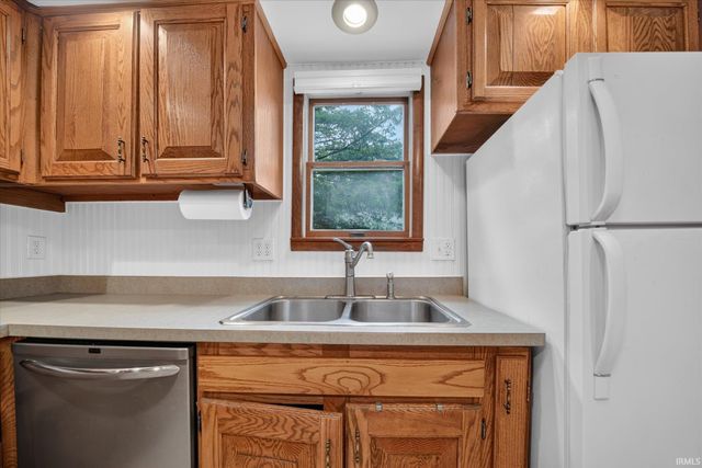 25520 Country Club Drive, South Bend, IN 46619