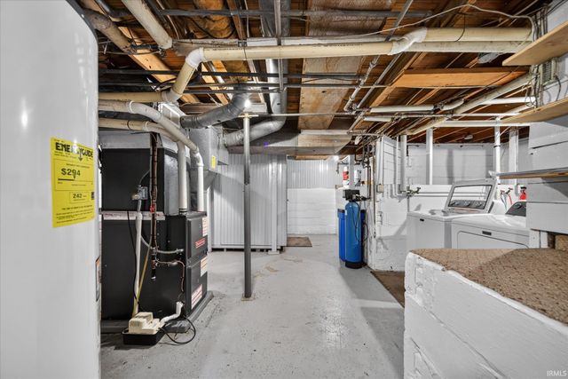25520 Country Club Drive, South Bend, IN 46619