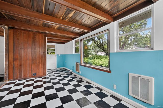 25520 Country Club Drive, South Bend, IN 46619