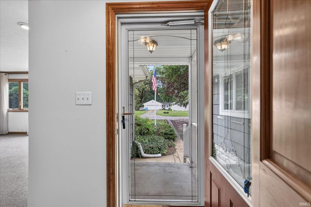 25520 Country Club Drive, South Bend, IN 46619
