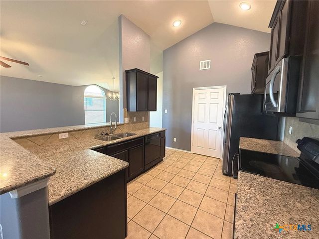 1416 Starlight Drive, Temple, TX 76502