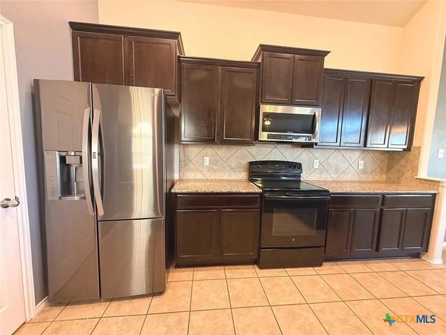 1416 Starlight Drive, Temple, TX 76502