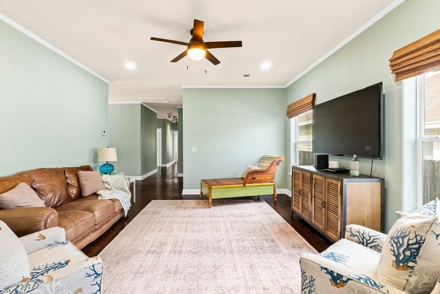 1505 Antoinette Dr, Corpus Christi, TX 78418