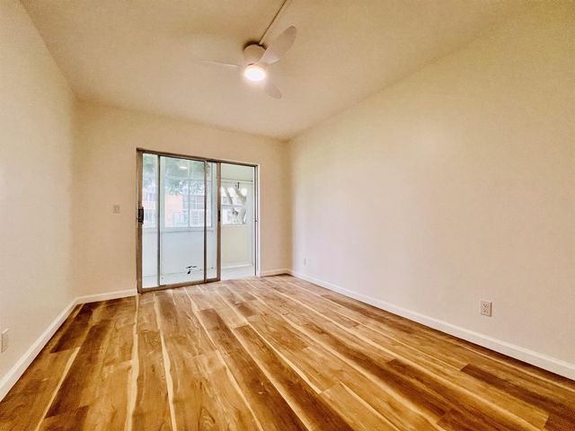 5 Hastings A, West Palm Beach, FL 33417