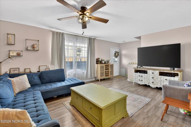 3753 W Alexis Road, Toledo, OH 43623