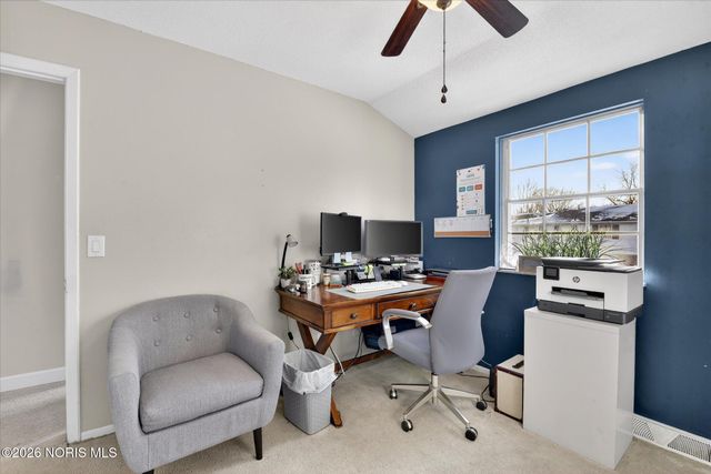 3753 W Alexis Road, Toledo, OH 43623