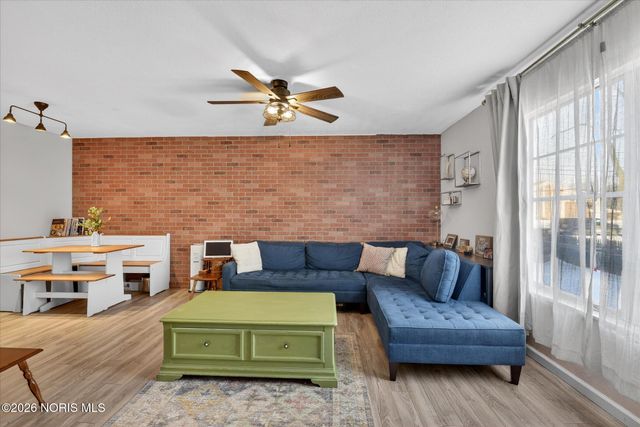 3753 W Alexis Road, Toledo, OH 43623