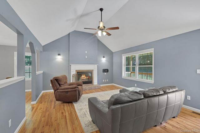 49 Bushville Road, Westtown, NY 10998