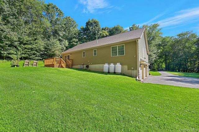 49 Bushville Road, Westtown, NY 10998