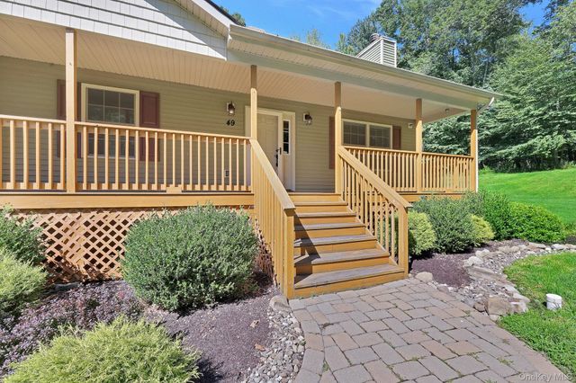 49 Bushville Road, Westtown, NY 10998