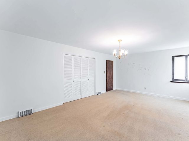 522 Byrd Road, Riverside, IL 60546