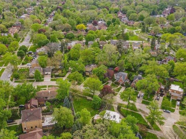 522 Byrd Road, Riverside, IL 60546