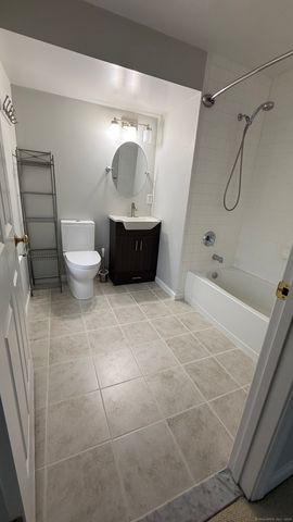 19 Isaacs Street APT 300, Norwalk, CT 06850