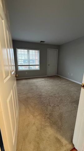 19 Isaacs Street APT 300, Norwalk, CT 06850