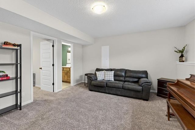 410 E 166th Court, Belton, MO 64012