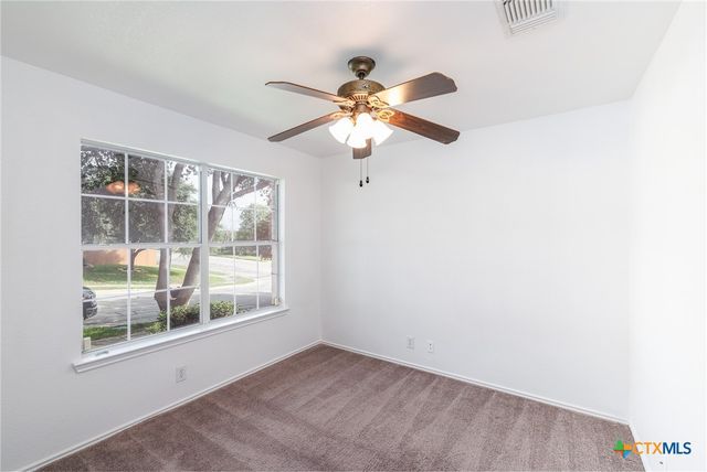 10218 Chuck Wagon Court, Converse, TX 78109