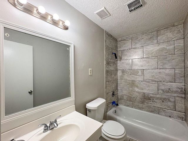 5114 JESSIE LEE LN, Memphis, TN 38118