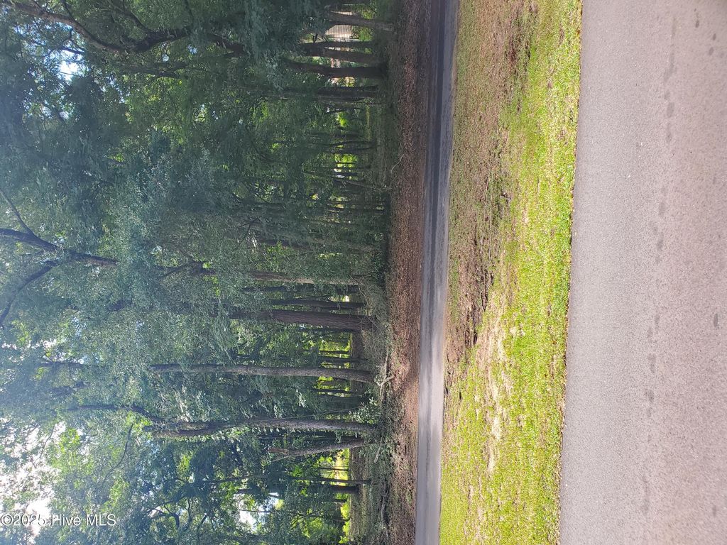 9093 Ocean Harbour Golf Club Road SW, Calabash, NC 28467