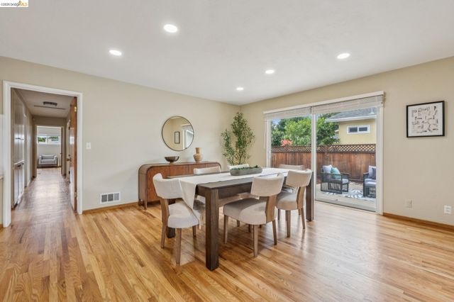 871 Joaquin Ave, San Leandro, CA 94577