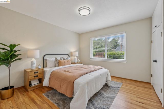871 Joaquin Ave, San Leandro, CA 94577