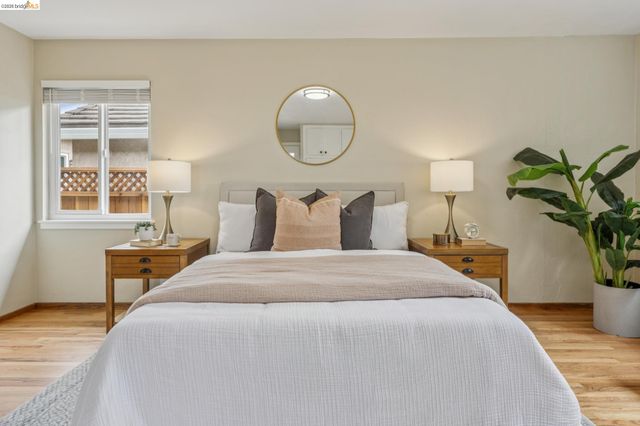 871 Joaquin Ave, San Leandro, CA 94577