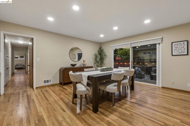 871 Joaquin Ave, San Leandro, CA 94577