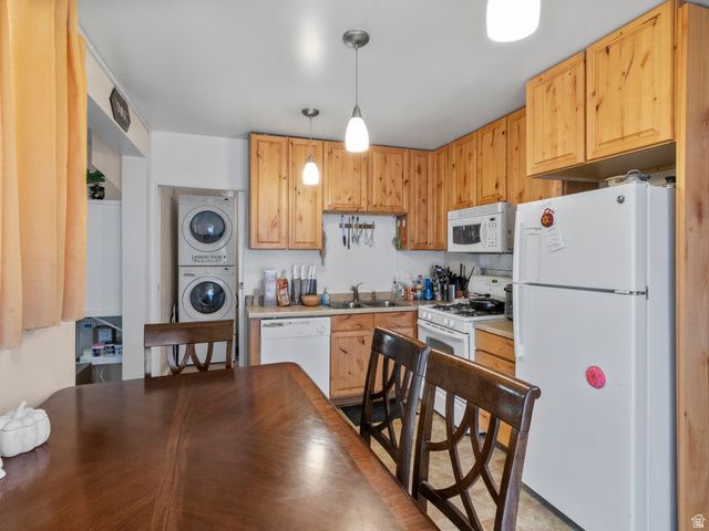 3296 OGDEN AVE, Ogden, UT 84401