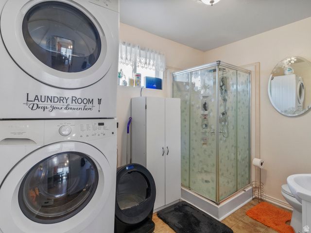 3296 OGDEN AVE, Ogden, UT 84401