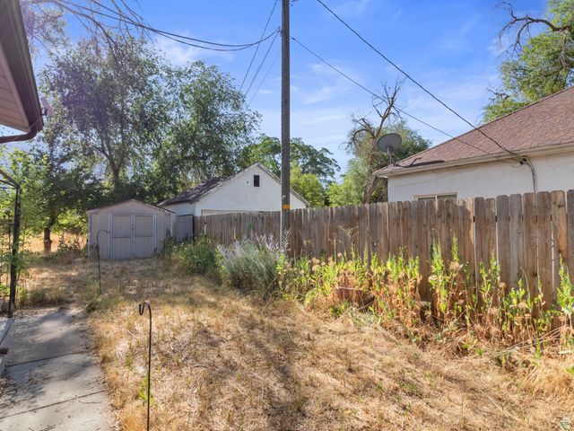 3296 OGDEN AVE, Ogden, UT 84401