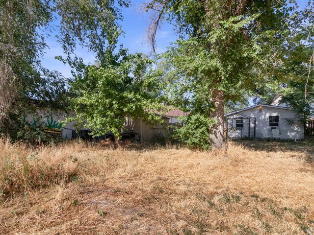 3296 OGDEN AVE, Ogden, UT 84401
