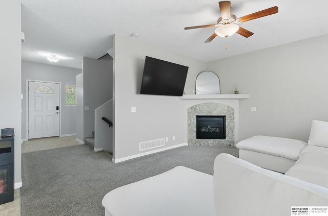 7509 N 142 Street, Omaha, NE 68142