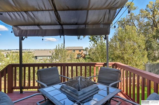 7509 N 142 Street, Omaha, NE 68142