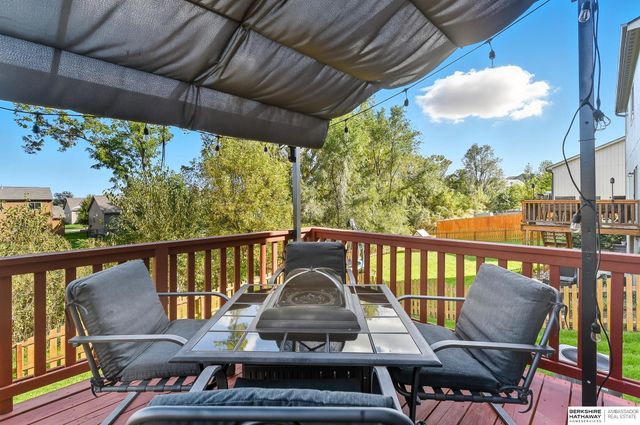 7509 N 142 Street, Omaha, NE 68142