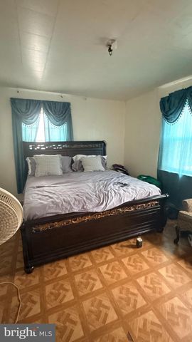 724 MACDADE BLVD, Darby, PA 19023