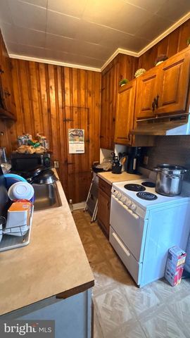 724 MACDADE BLVD, Darby, PA 19023