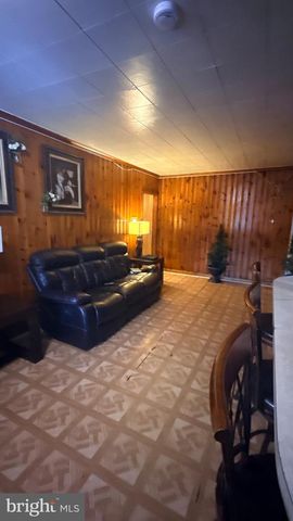 724 MACDADE BLVD, Darby, PA 19023