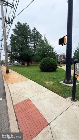 724 MACDADE BLVD, Darby, PA 19023