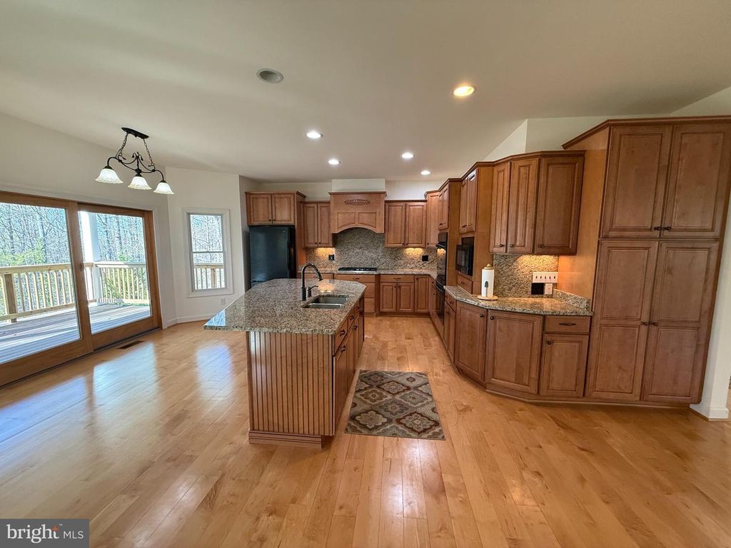 Image 21 of property listing at 4222 IJAMSVILLE RD, Ijamsville, MD 21754