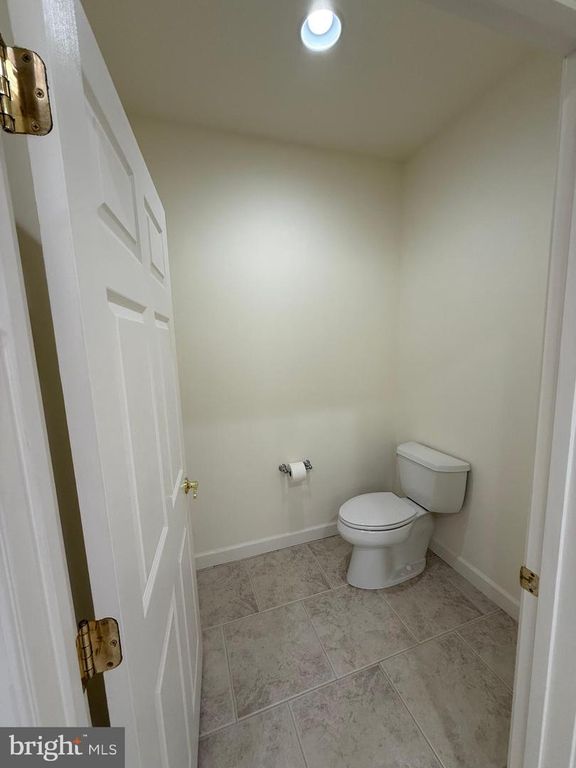 Image 39 of property listing at 4222 IJAMSVILLE RD, Ijamsville, MD 21754