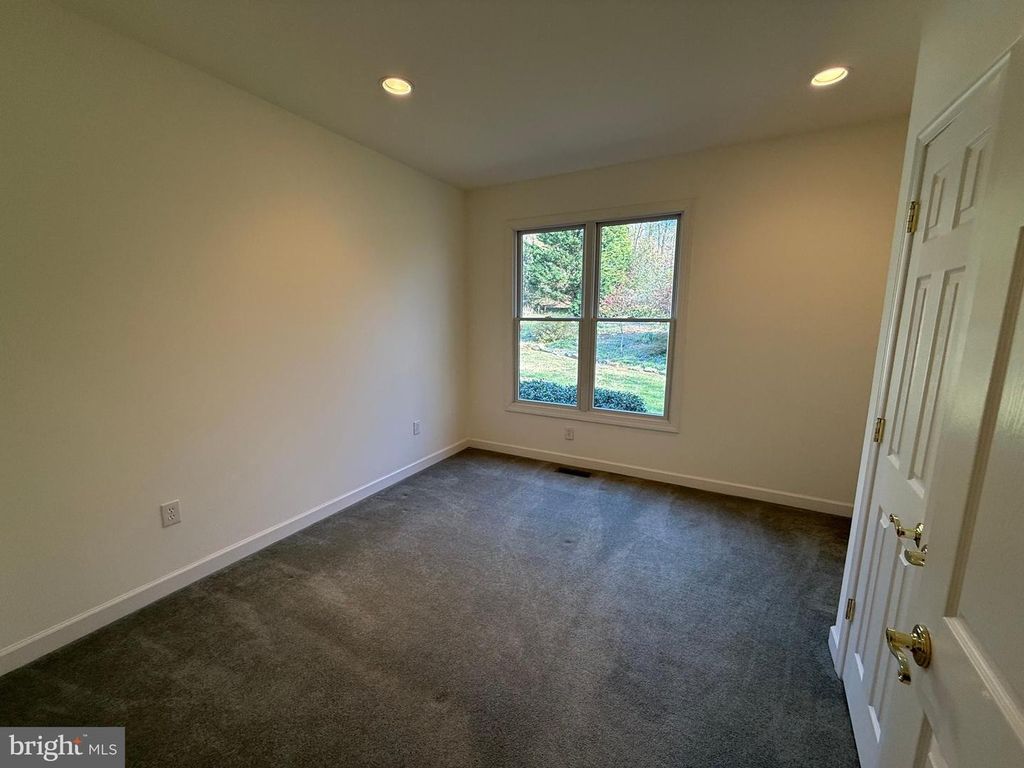 Image 48 of property listing at 4222 IJAMSVILLE RD, Ijamsville, MD 21754