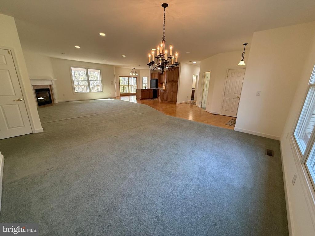 Image 9 of property listing at 4222 IJAMSVILLE RD, Ijamsville, MD 21754