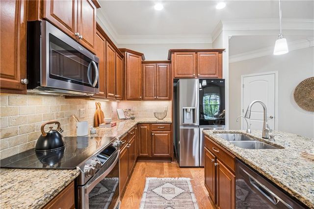 2305 Grove Valley Way, Marietta, GA 30064