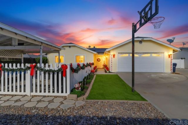 2674 Buena Vista Avenue, Lemon Grove, CA 91945