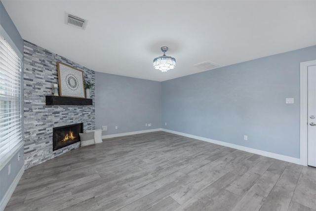 16918 Lighthouse View Drive, Friendswood, TX 77546