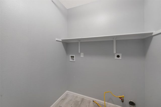 16918 Lighthouse View Drive, Friendswood, TX 77546