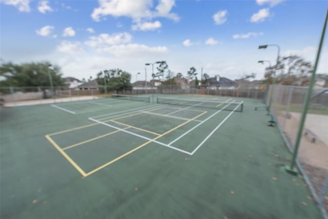 16918 Lighthouse View Drive, Friendswood, TX 77546