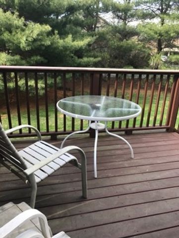 35 Lamplighter Lane 35, Easton, MA 02375